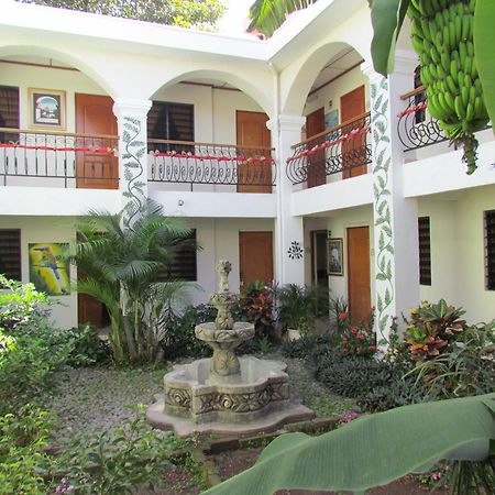 Hotel Villa Serena Escalon San Salvador Buitenkant foto